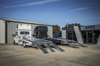 AMS Recovery Truck Bodies, On Scene Issue 15